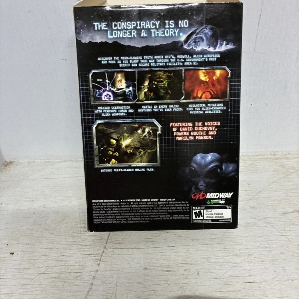 Area-51 PC, Complete with Box, 3 CD-ROM, manuals, Rare, 2005 very good